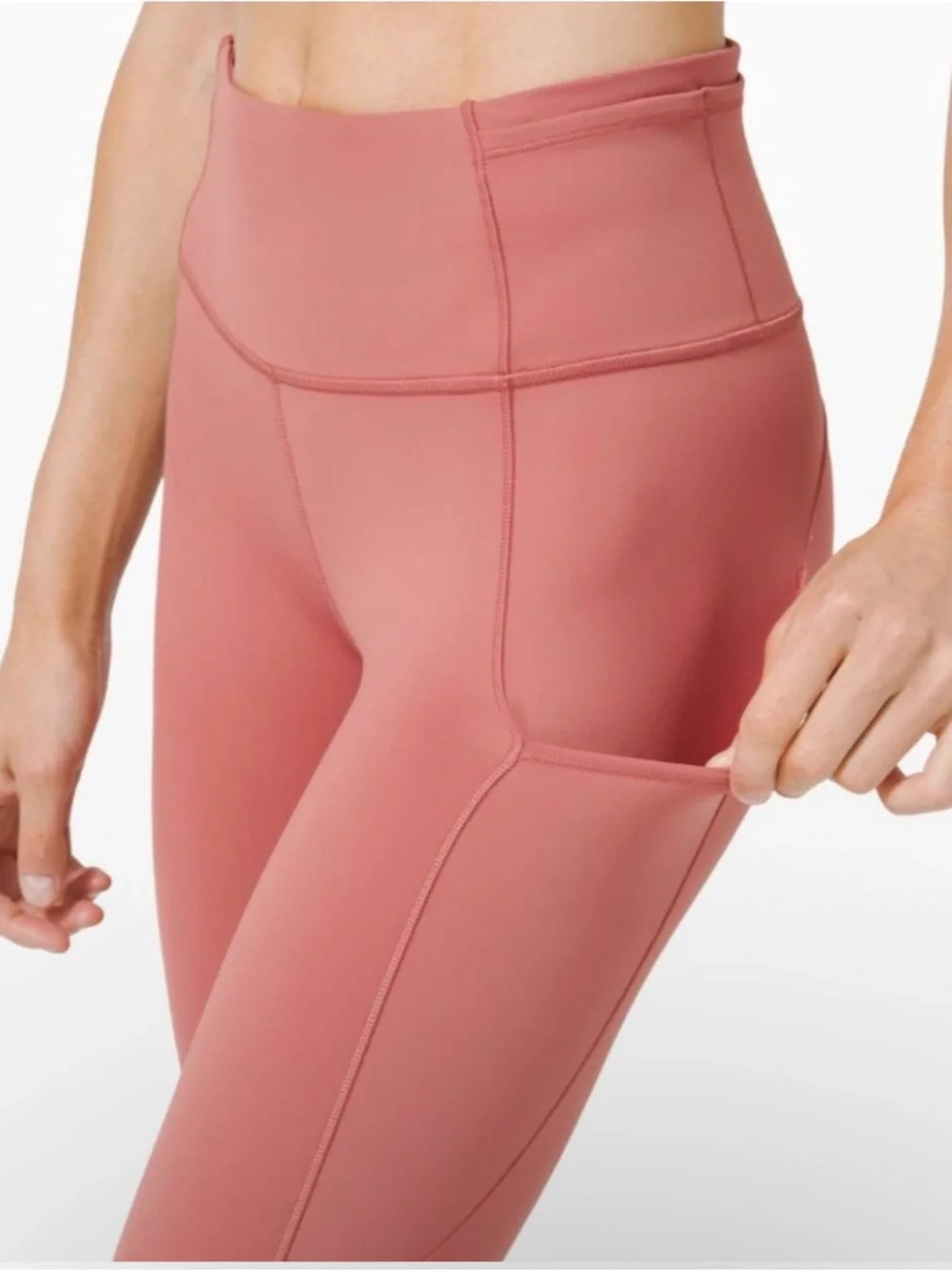 •LULULEMON• Fast and Free High Rise Tight 25